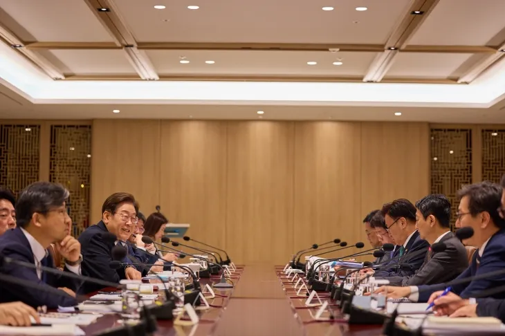 이재명 대통령, 비상경제점검 2차 TF 회의 주재 이재명 대통령, 비상경제점검 2차 TF 회의 주재