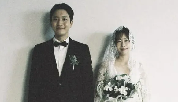 가수 조형우(왼쪽)와 김윤의 방송작가. 조형우 인스타그램 캡처 가수 조형우(왼쪽)와 김윤의 방송작가. 조형우 인스타그램 캡처