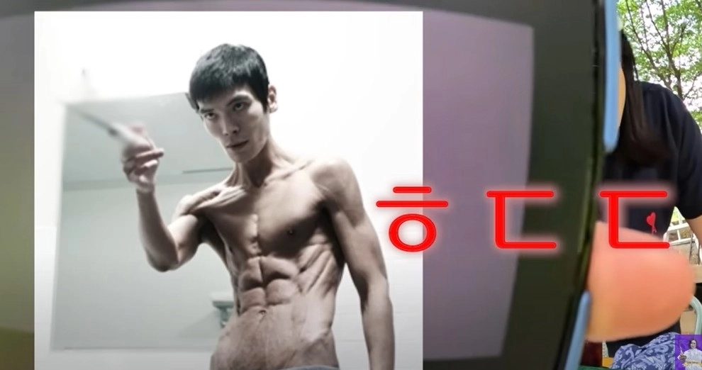 영화 ‘널 기다리며’ 출연 당시 배우 김성오. 유튜브 채널 ‘김숙티비’ 캡처 영화 ‘널 기다리며’ 출연 당시 배우 김성오. 유튜브 채널 ‘김숙티비’ 캡처